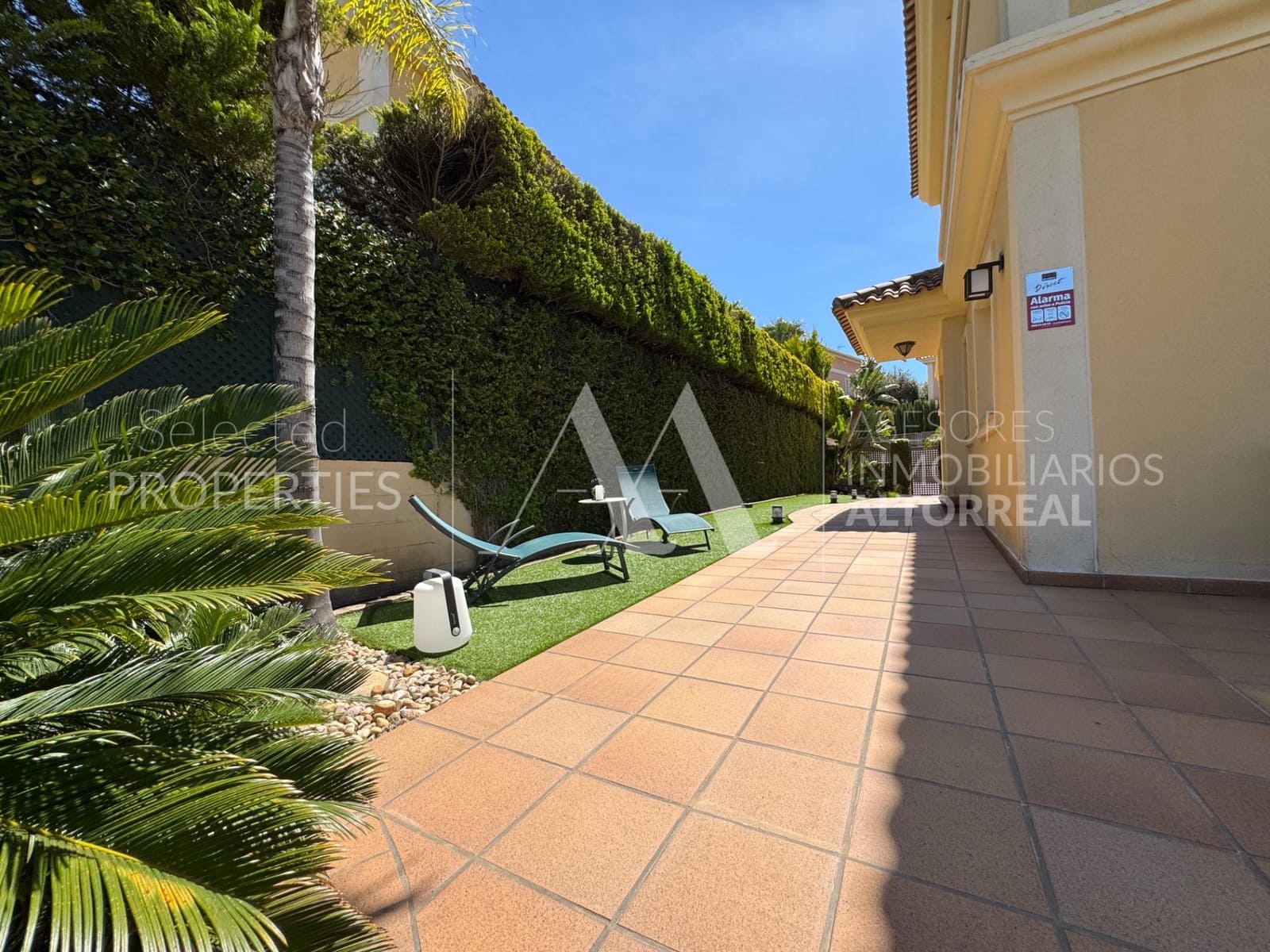 5 quarto Moradia para venda em Altorreal com piscina garagem - 420 000 € (Ref: 9804318)