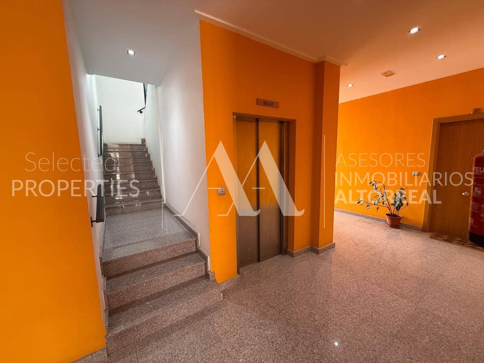 Piso de 3 habitaciones en Molina de Segura en venta con piscina garaje - 153.000 € (Ref: 9860134)