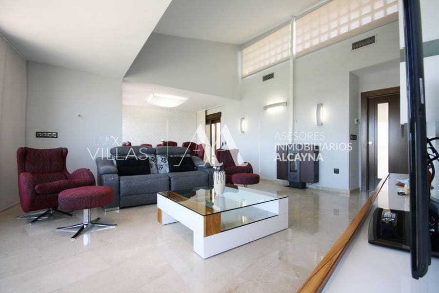 4 slaapkamer Villa te koop in La Alcayna met zwembad garage - € 720.000 (Ref: 9865226)