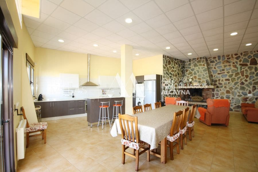 4 slaapkamer Villa te koop in La Alcayna met zwembad garage - € 720.000 (Ref: 9865226)