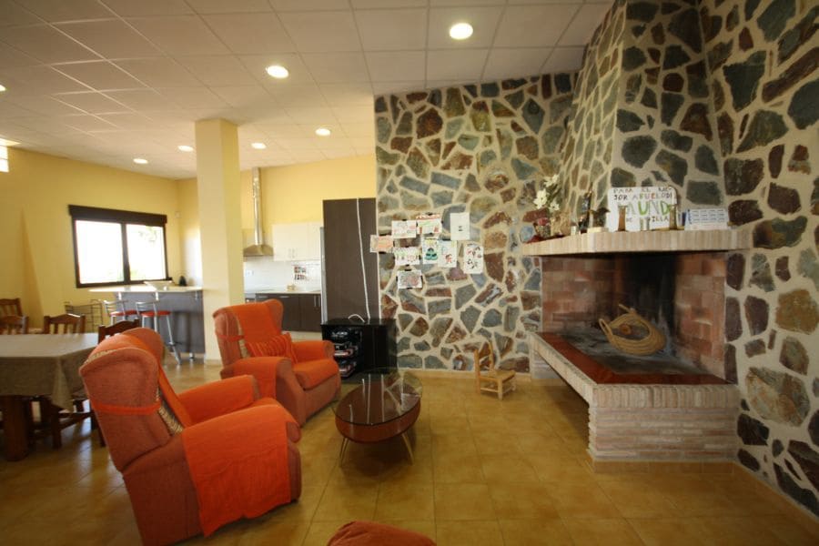 4 slaapkamer Villa te koop in La Alcayna met zwembad garage - € 720.000 (Ref: 9865226)