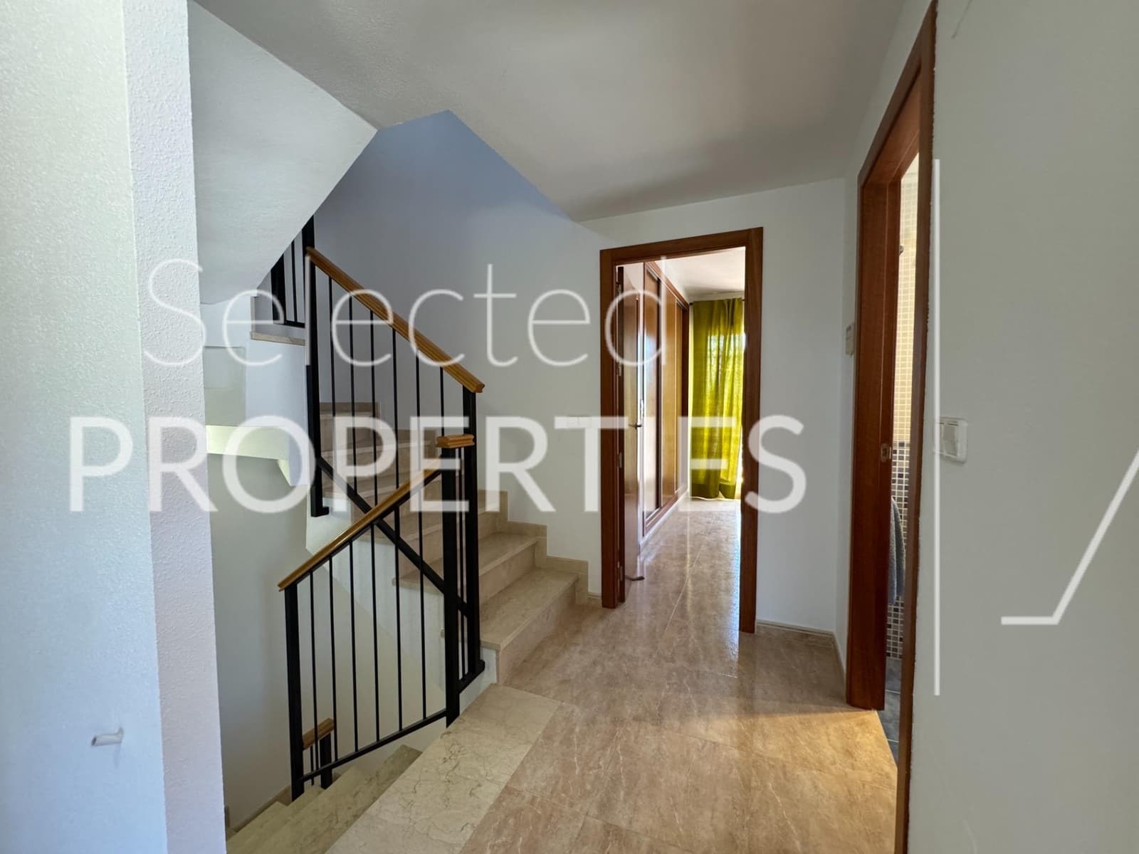 9 bedroom Villa for sale in Molina de Segura with pool garage - € 379,000 (Ref: 9876472)