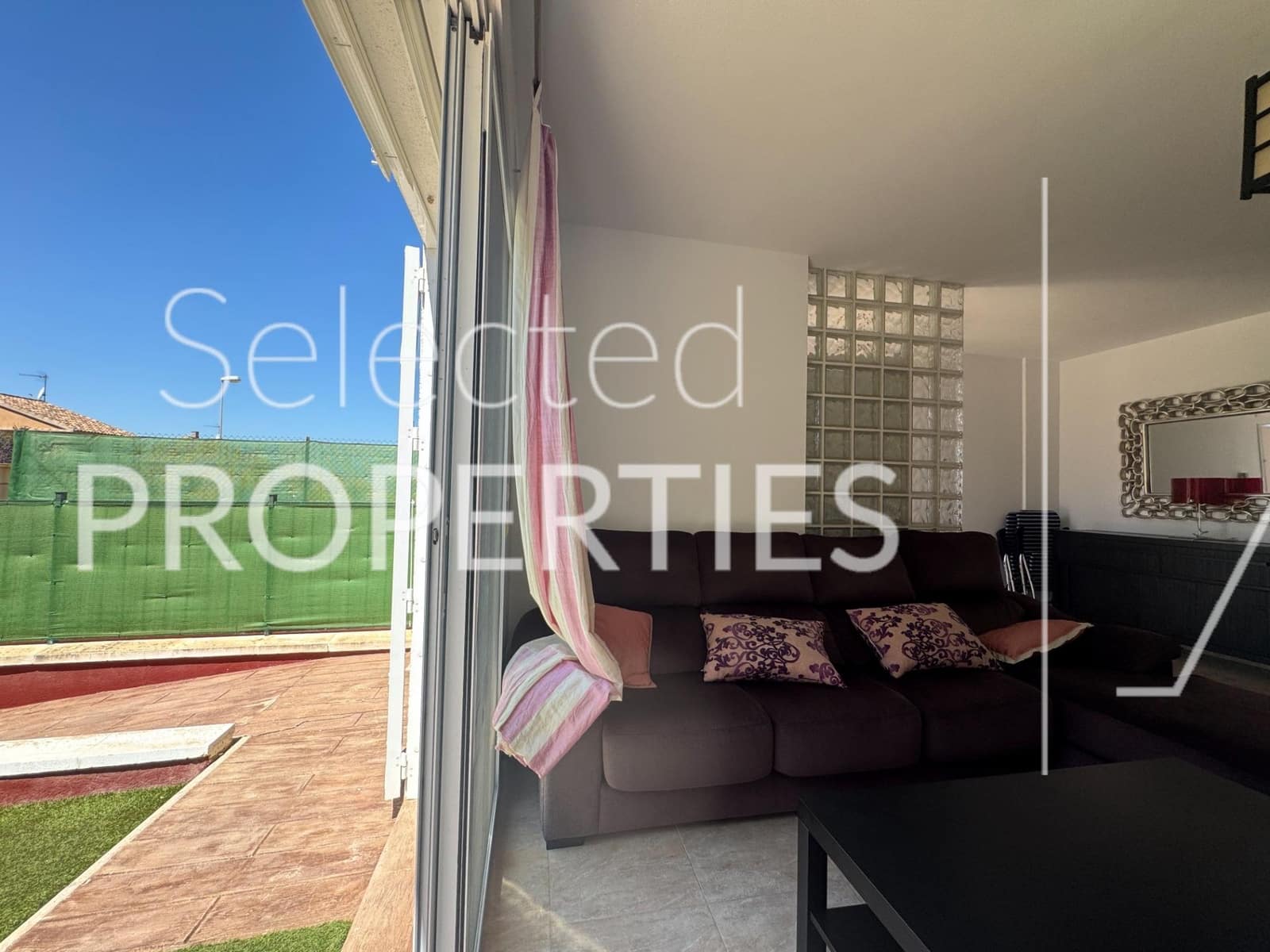 9 bedroom Villa for sale in Molina de Segura with pool garage - € 379,000 (Ref: 9876472)