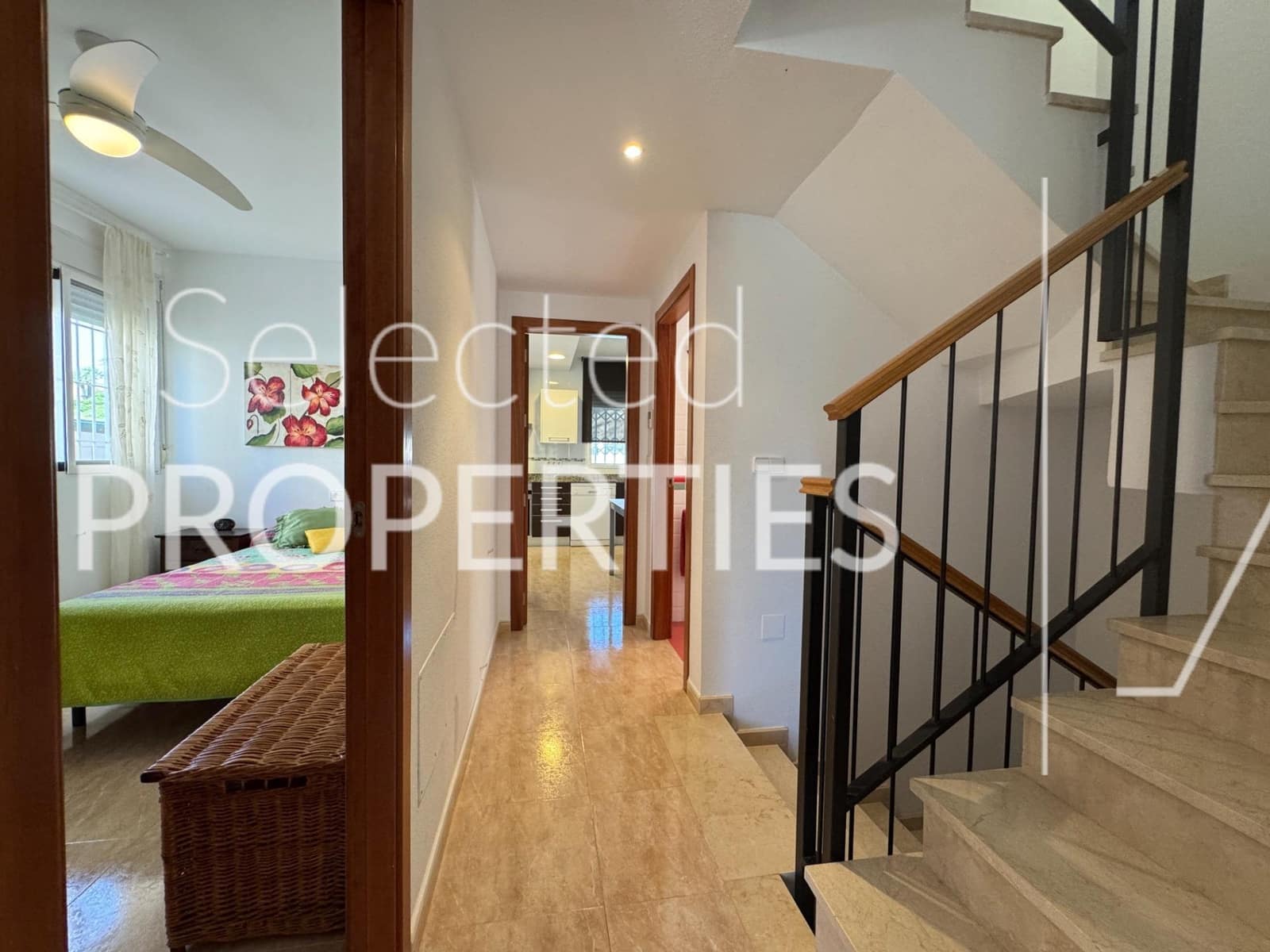 9 bedroom Villa for sale in Molina de Segura with pool garage - € 379,000 (Ref: 9876472)