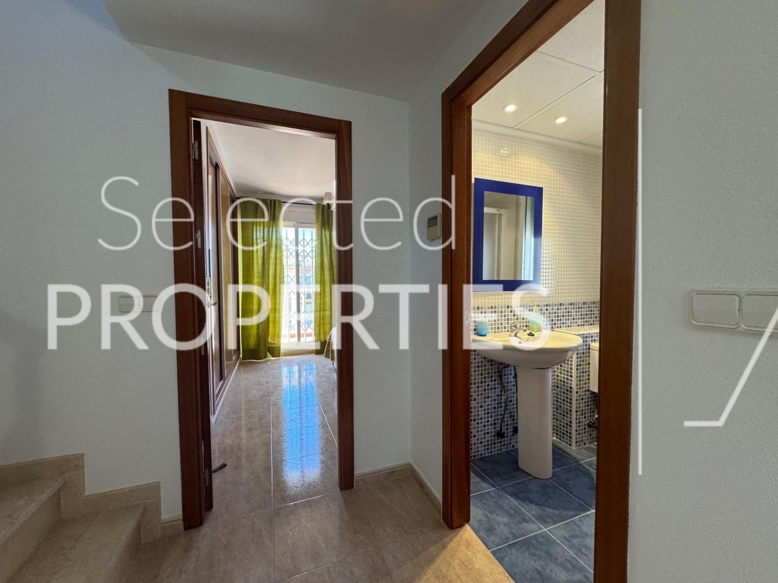 9 bedroom Villa for sale in Molina de Segura with pool garage - € 379,000 (Ref: 9876472)