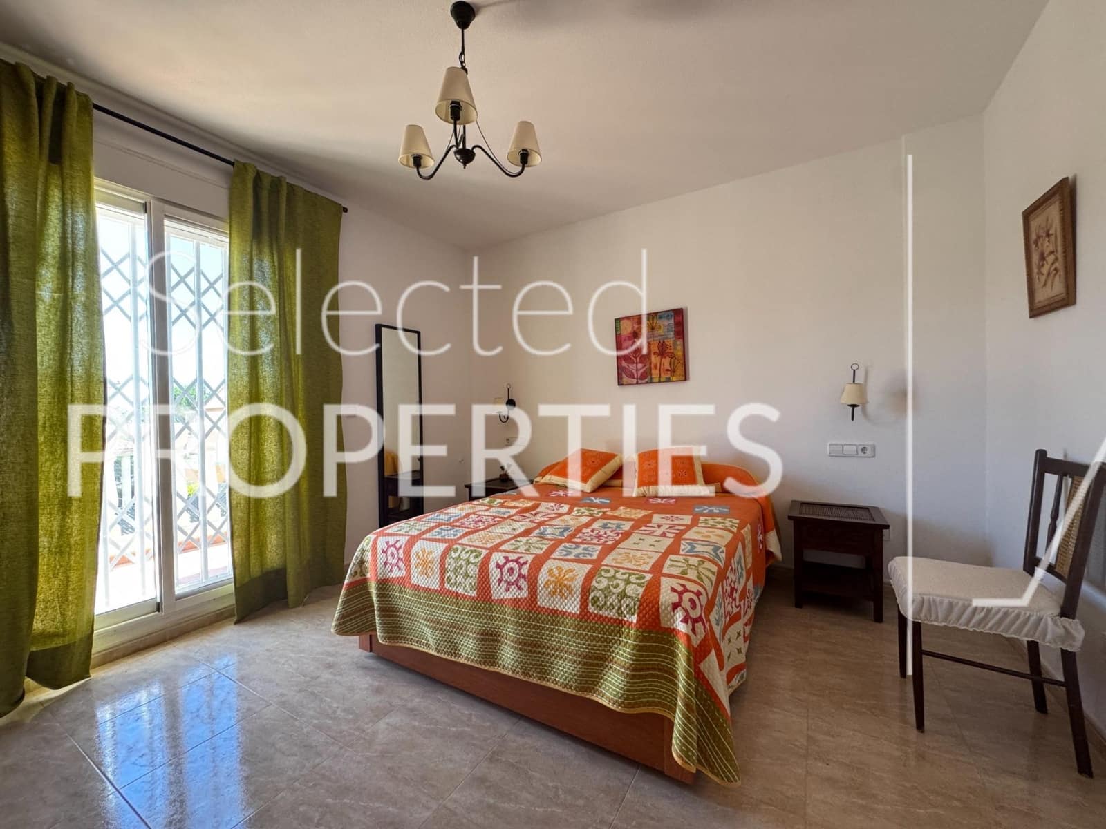 9 bedroom Villa for sale in Molina de Segura with pool garage - € 379,000 (Ref: 9876472)
