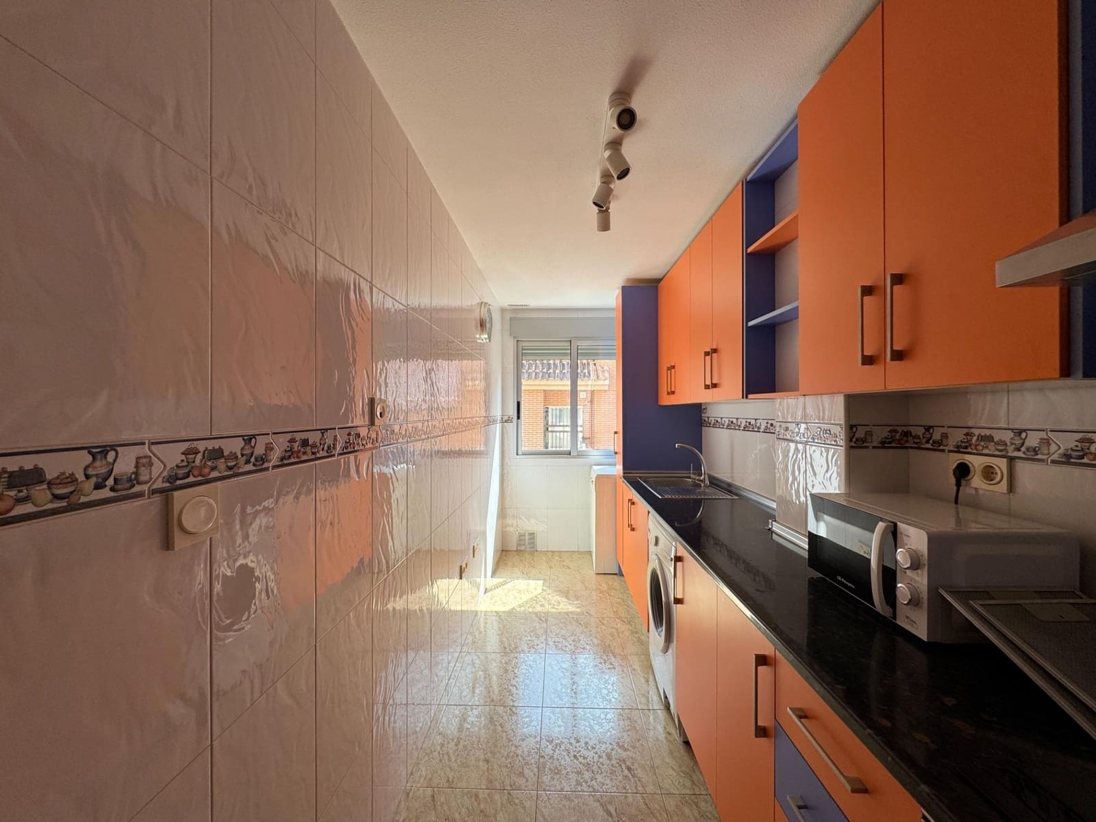 3 soveværelse Lejlighed til leje i Archena med garage - € 750 (Ref: 9913200)