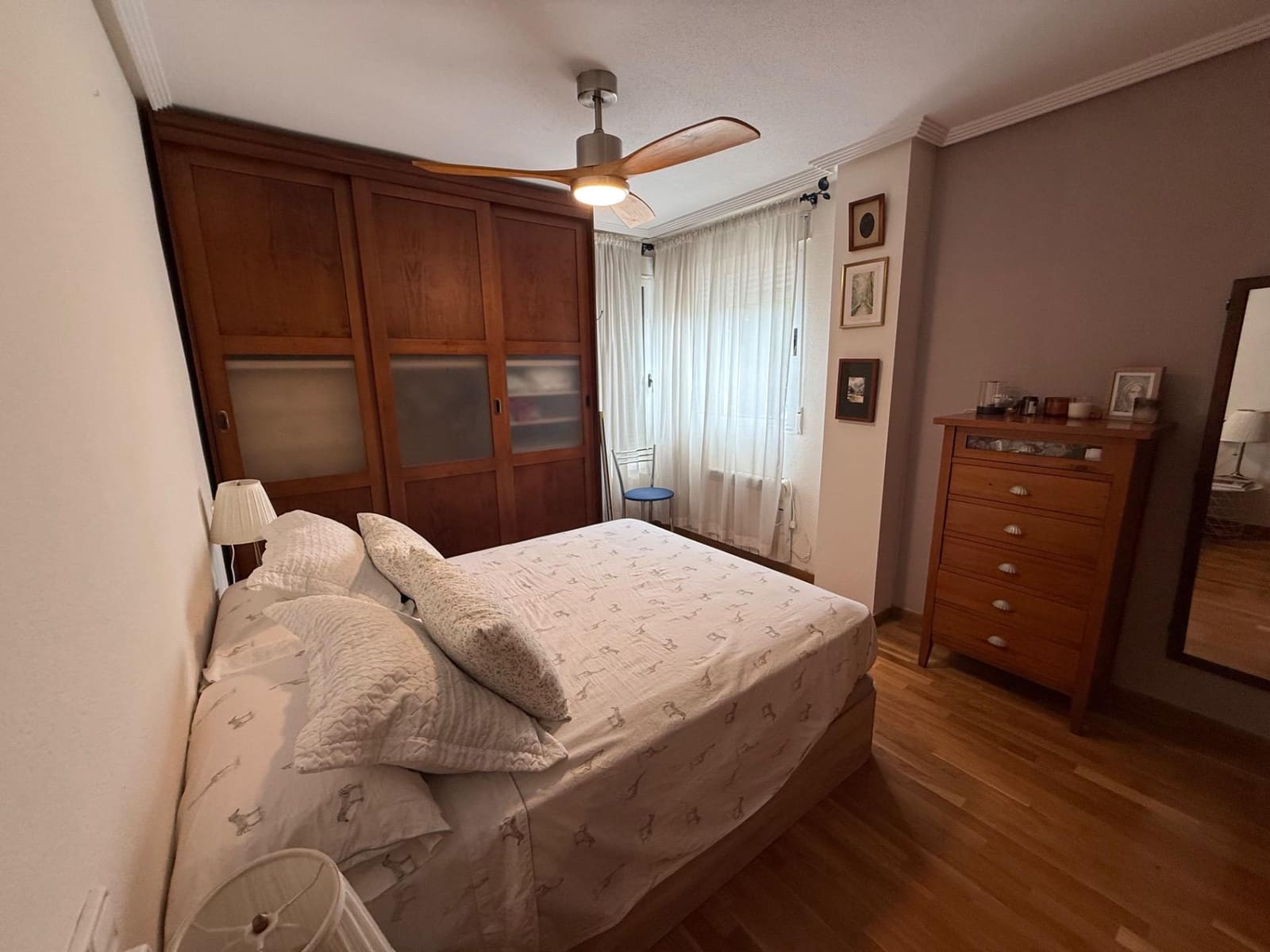 2 Zimmer Apartment zu vermieten in Murcia Stadt - 900 € (Ref: 9983176)
