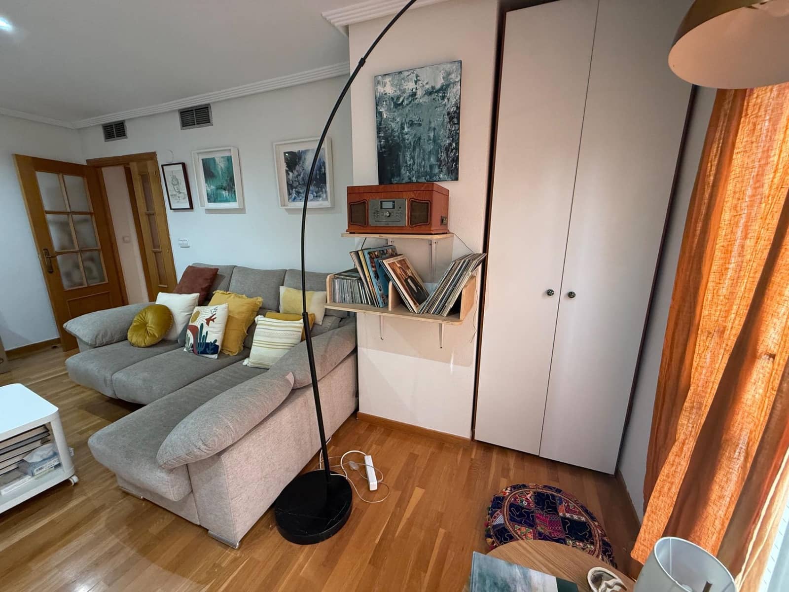 2 Zimmer Apartment zu vermieten in Murcia Stadt - 900 € (Ref: 9983176)