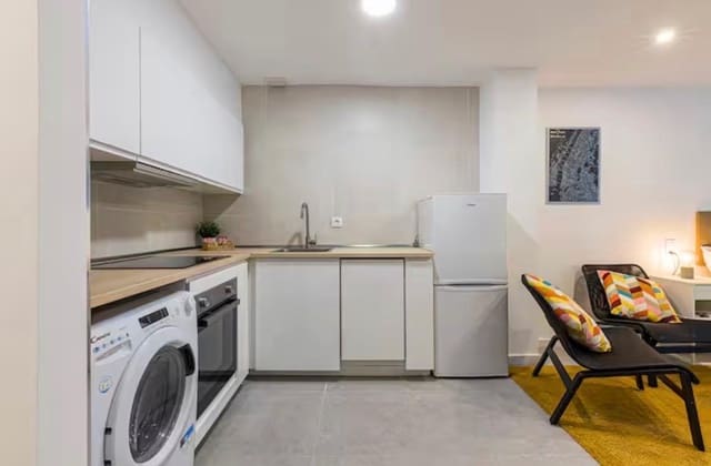 1 quarto Estúdio para arrendar em Santa Eulalia, Múrcia cidade - 800 € (Ref: 9985012)