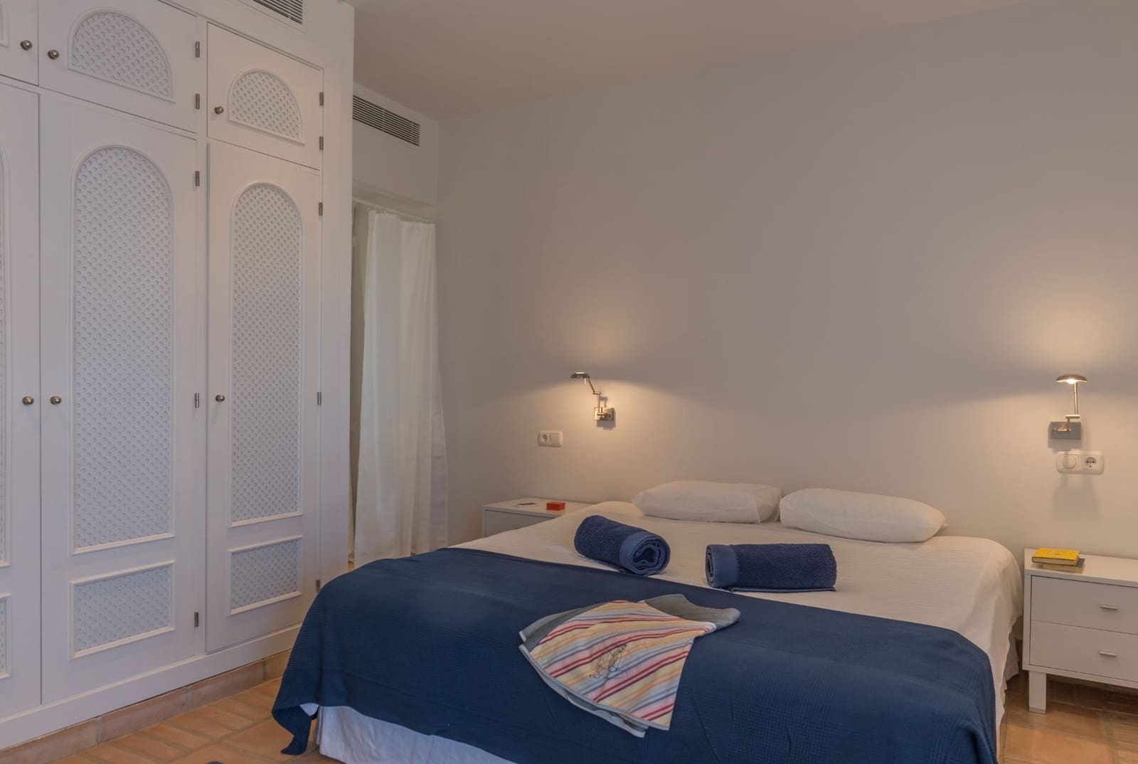 3 soveværelse Villa til salg i Benalup med swimmingpool garage - € 695.000 (Ref: 10139092)