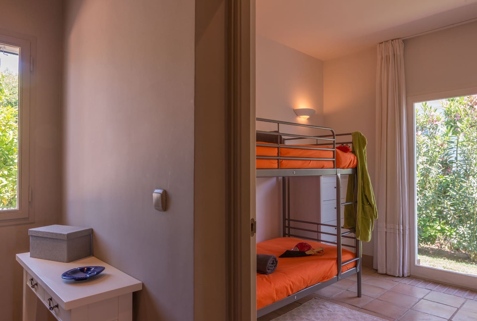3 soveværelse Villa til salg i Benalup med swimmingpool garage - € 695.000 (Ref: 10139092)