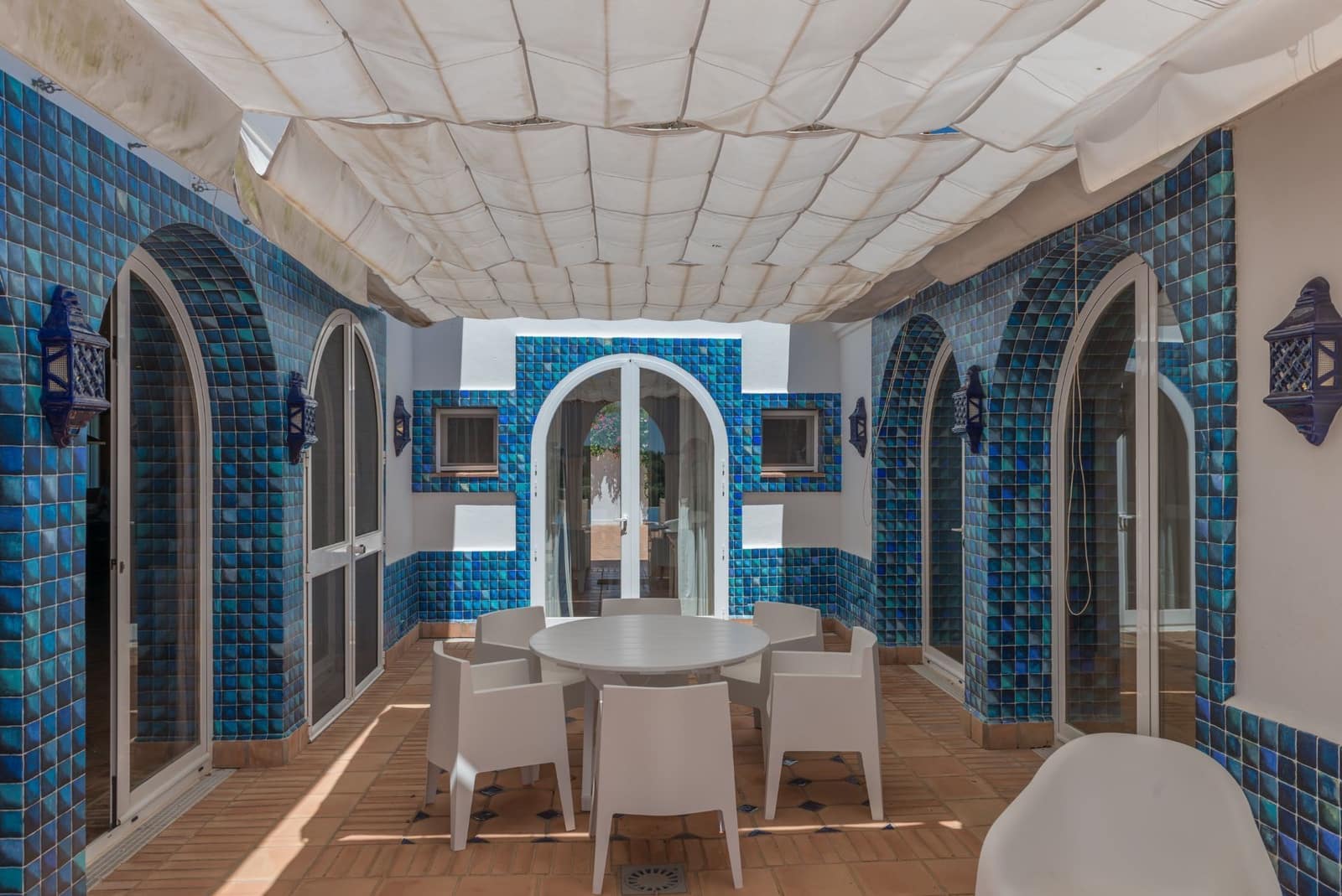 3 soveværelse Villa til salg i Benalup med swimmingpool garage - € 695.000 (Ref: 10139092)