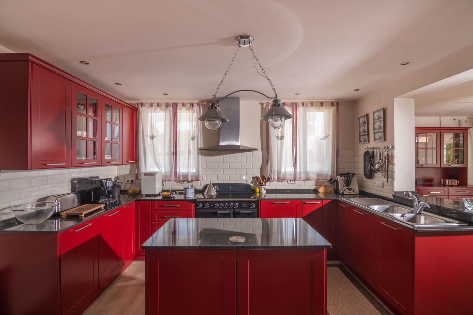 3 soverom Villa til salgs i Benalup med svømmebasseng garasje - € 595 000 (Ref: 8556190)