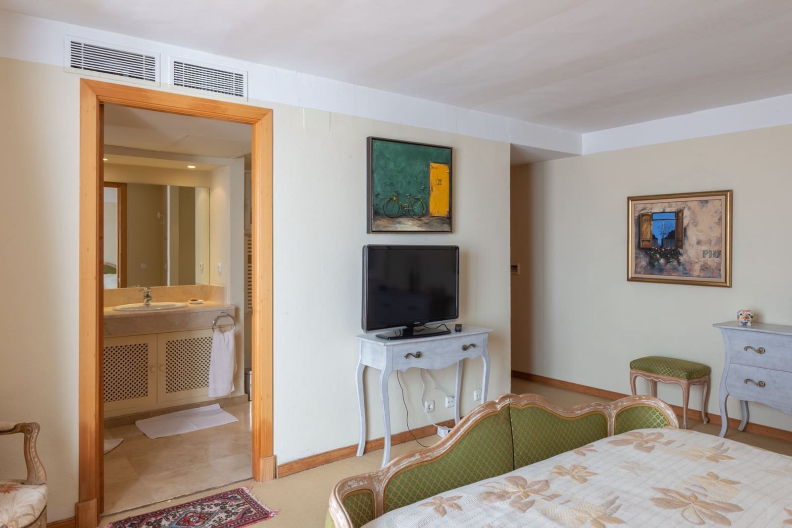 3 soverom Villa til salgs i Benalup med svømmebasseng garasje - € 595 000 (Ref: 8556190)