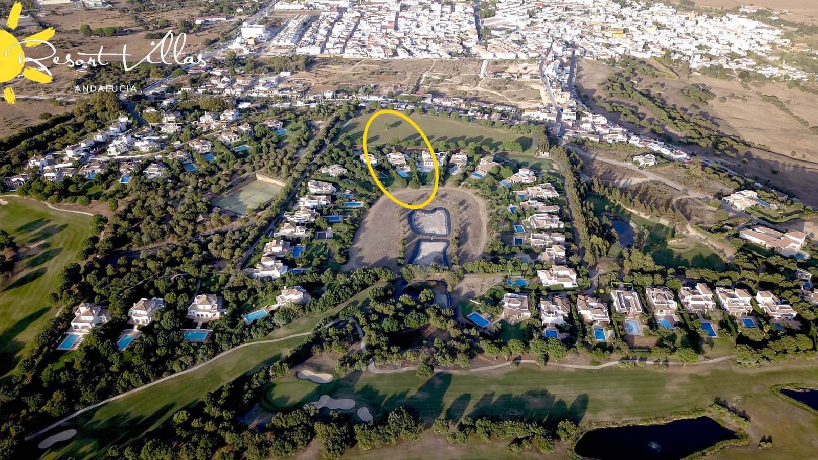 3 soverom Villa til salgs i Benalup med svømmebasseng garasje - € 595 000 (Ref: 8556190)