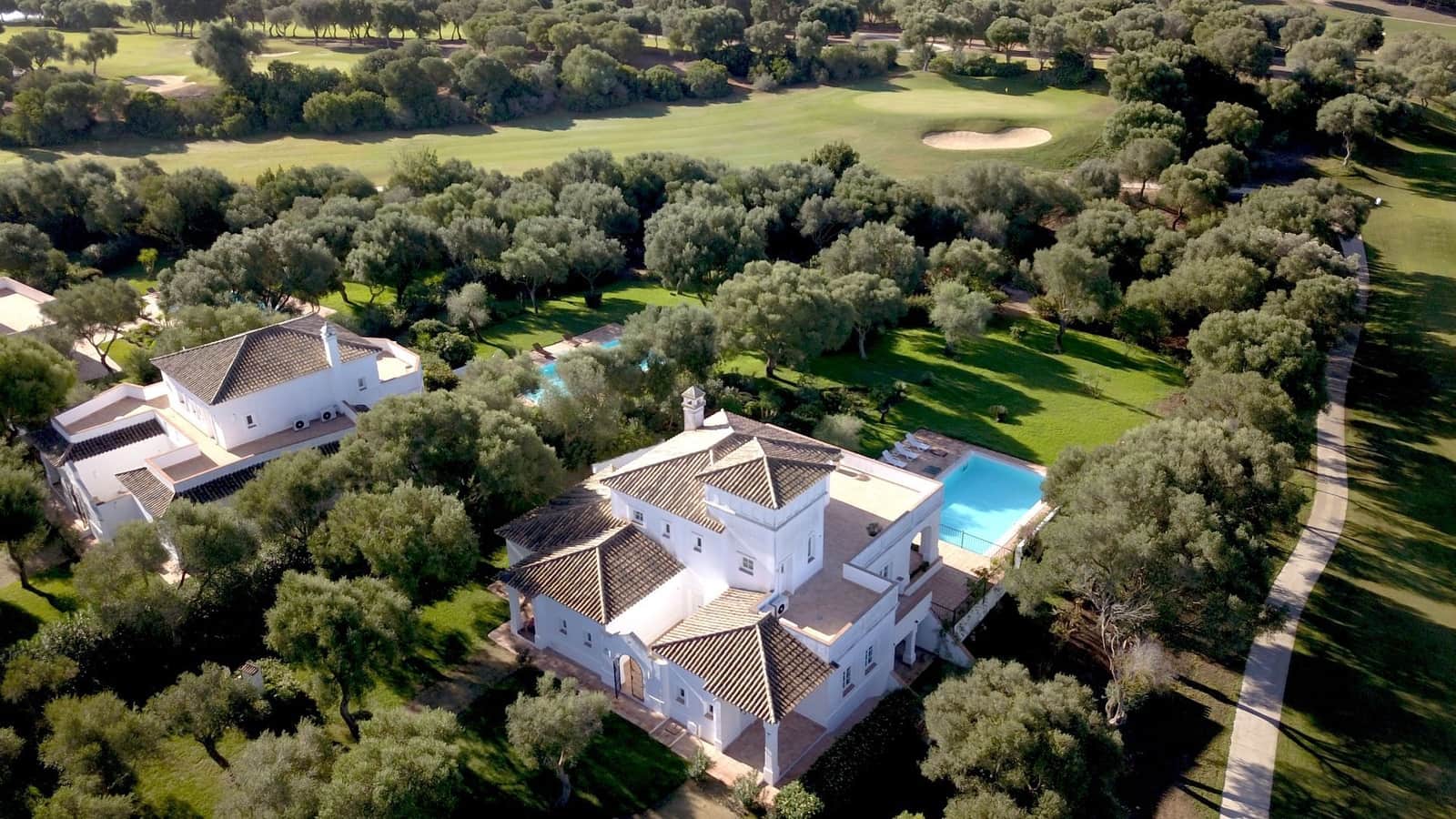 5 chambre Villa/Maison à vendre à Benalup avec piscine garage - 975 000 € (Ref: 8556192)