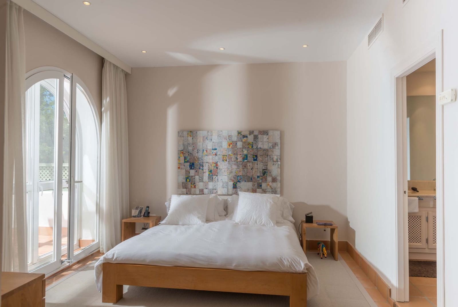 4 soveværelse Villa til salg i Benalup med swimmingpool - € 690.000 (Ref: 8556194)