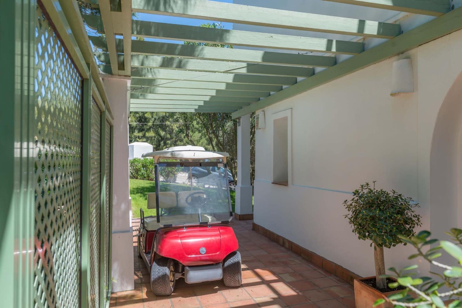 4 soveværelse Villa til salg i Benalup med swimmingpool - € 690.000 (Ref: 8556194)