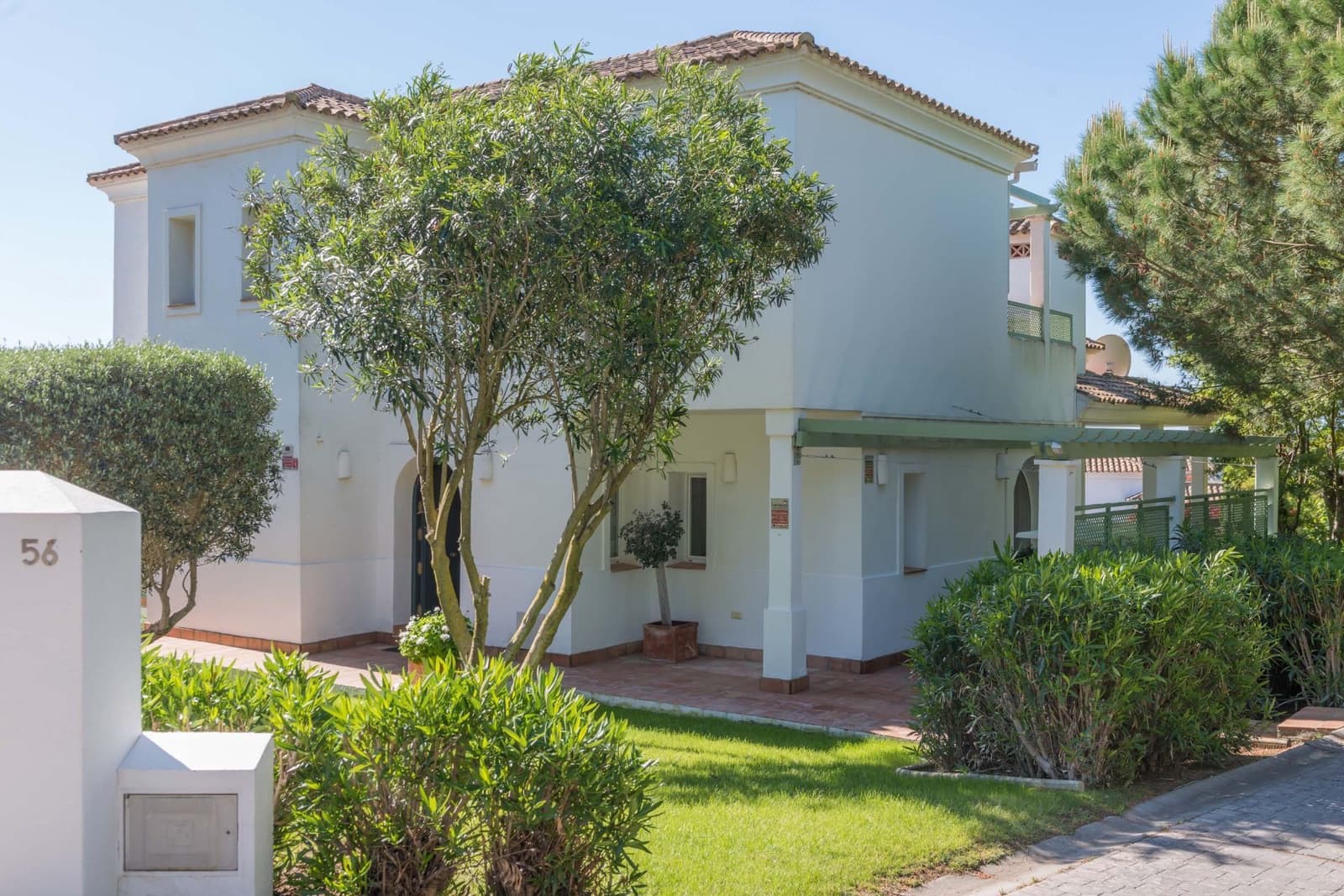 4 soveværelse Villa til salg i Benalup med swimmingpool - € 690.000 (Ref: 8556194)