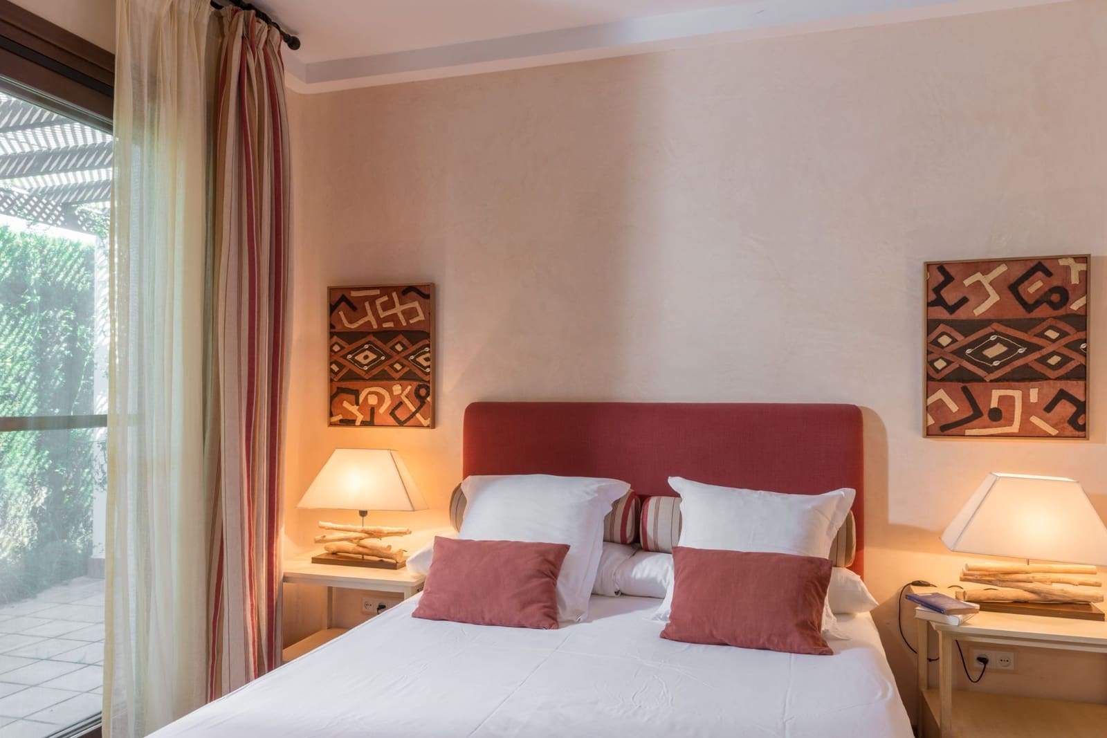 3 soveværelse Villa til salg i Benalup med swimmingpool garage - € 800.000 (Ref: 8723602)