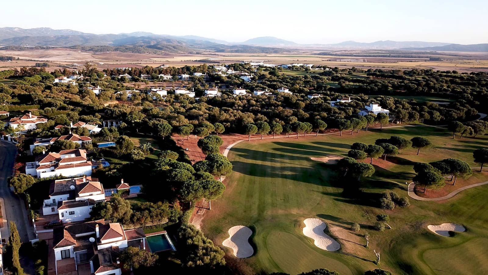 3 soveværelse Villa til salg i Benalup med swimmingpool garage - € 800.000 (Ref: 8723602)