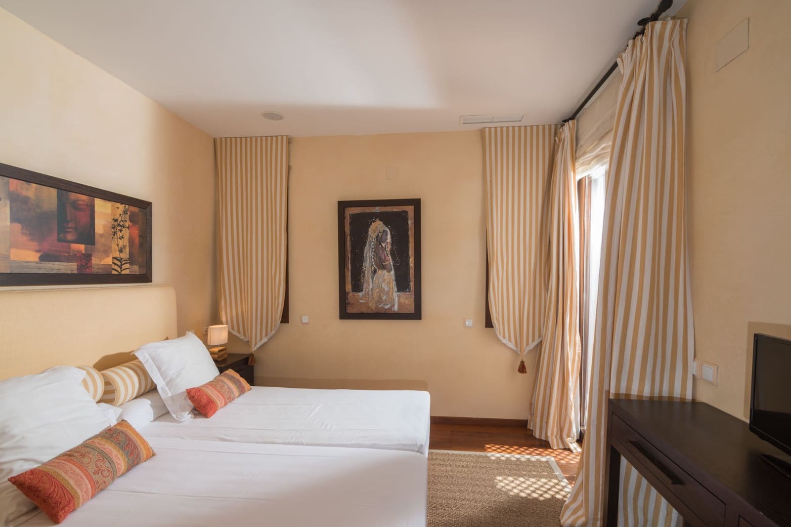 5 chambre Villa/Maison à vendre à Benalup avec piscine garage - 850 000 € (Ref: 8723603)