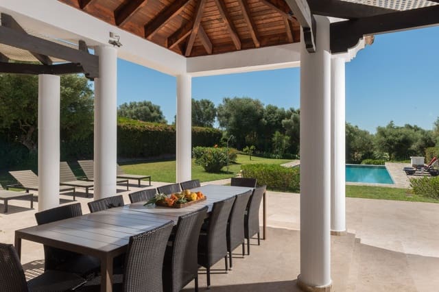 5 chambre Villa/Maison à vendre à Benalup avec piscine garage - 850 000 € (Ref: 8723603)