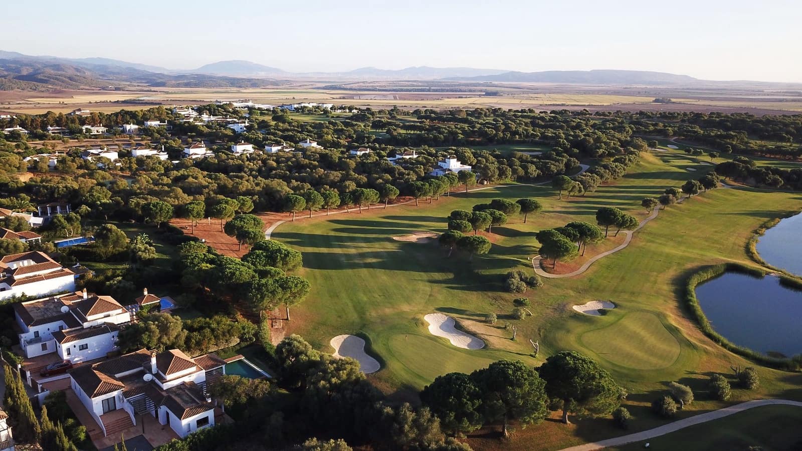 5 soverom Villa til salgs i Benalup med svømmebasseng garasje - € 830 000 (Ref: 8723604)