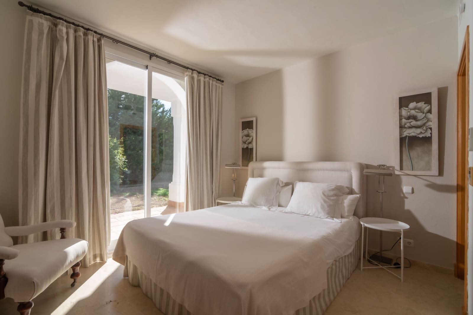 6 chambre Villa/Maison à vendre à Benalup avec piscine garage - 685 000 € (Ref: 8781164)