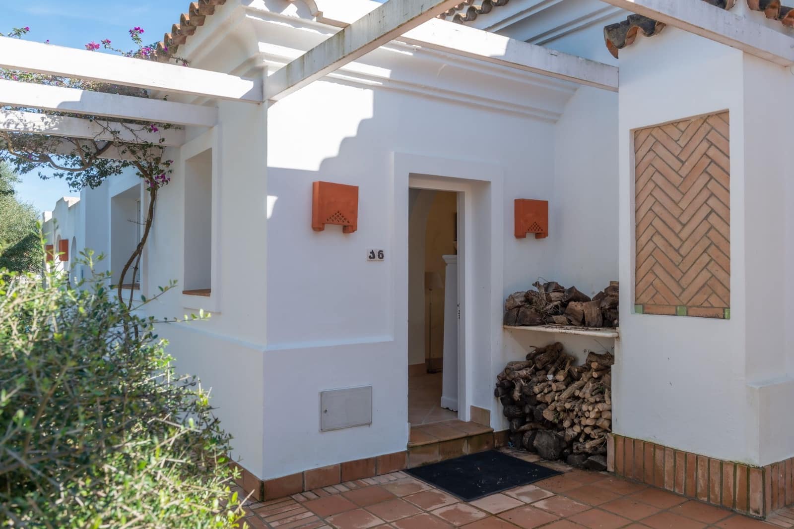 6 chambre Villa/Maison à vendre à Benalup avec piscine garage - 685 000 € (Ref: 8781164)