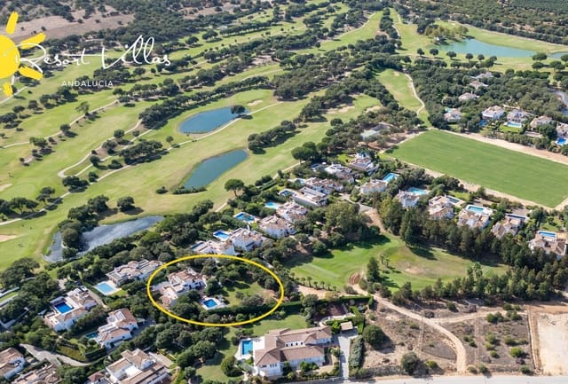 6 bedroom Villa for sale in Benalup with pool garage - € 685,000 (Ref: 8781164)