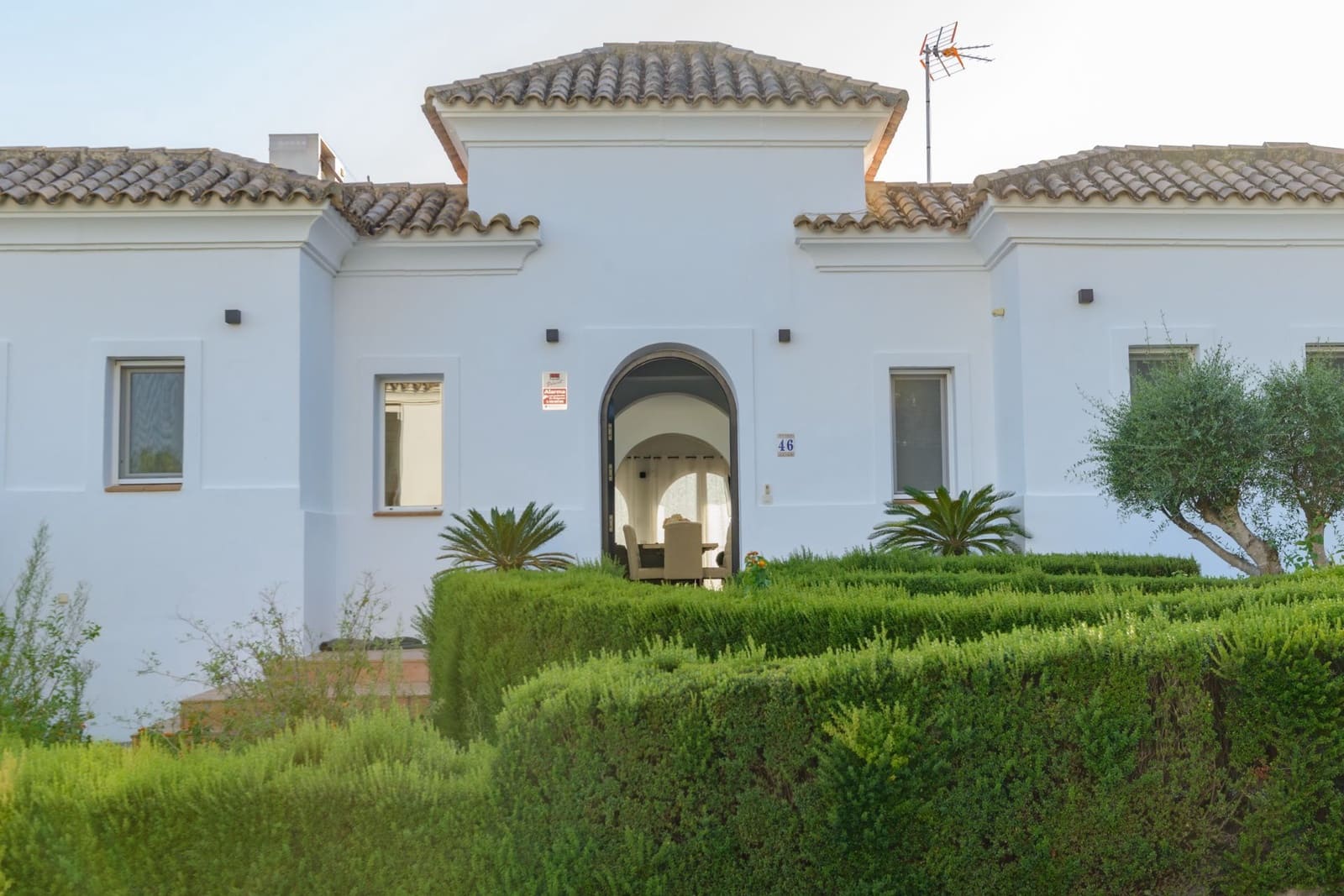 4 bedroom Villa for sale in Benalup with pool garage - € 890,000 (Ref: 8805831)