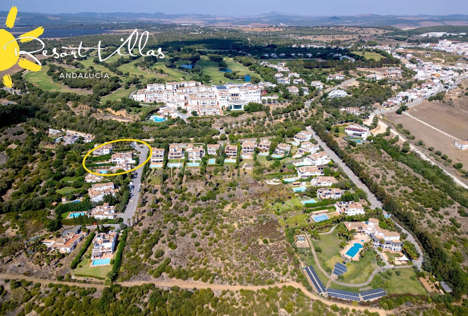 4 bedroom Villa for sale in Benalup with pool garage - € 890,000 (Ref: 8805831)