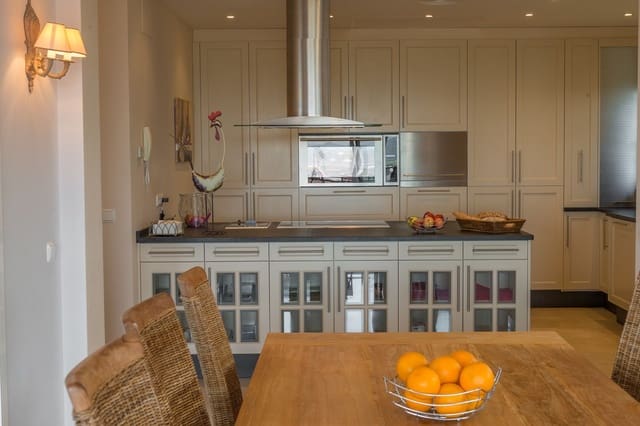 5 camera da letto Villa in vendita in Benalup con piscina garage - 790.000 € (Rif: 9008450)