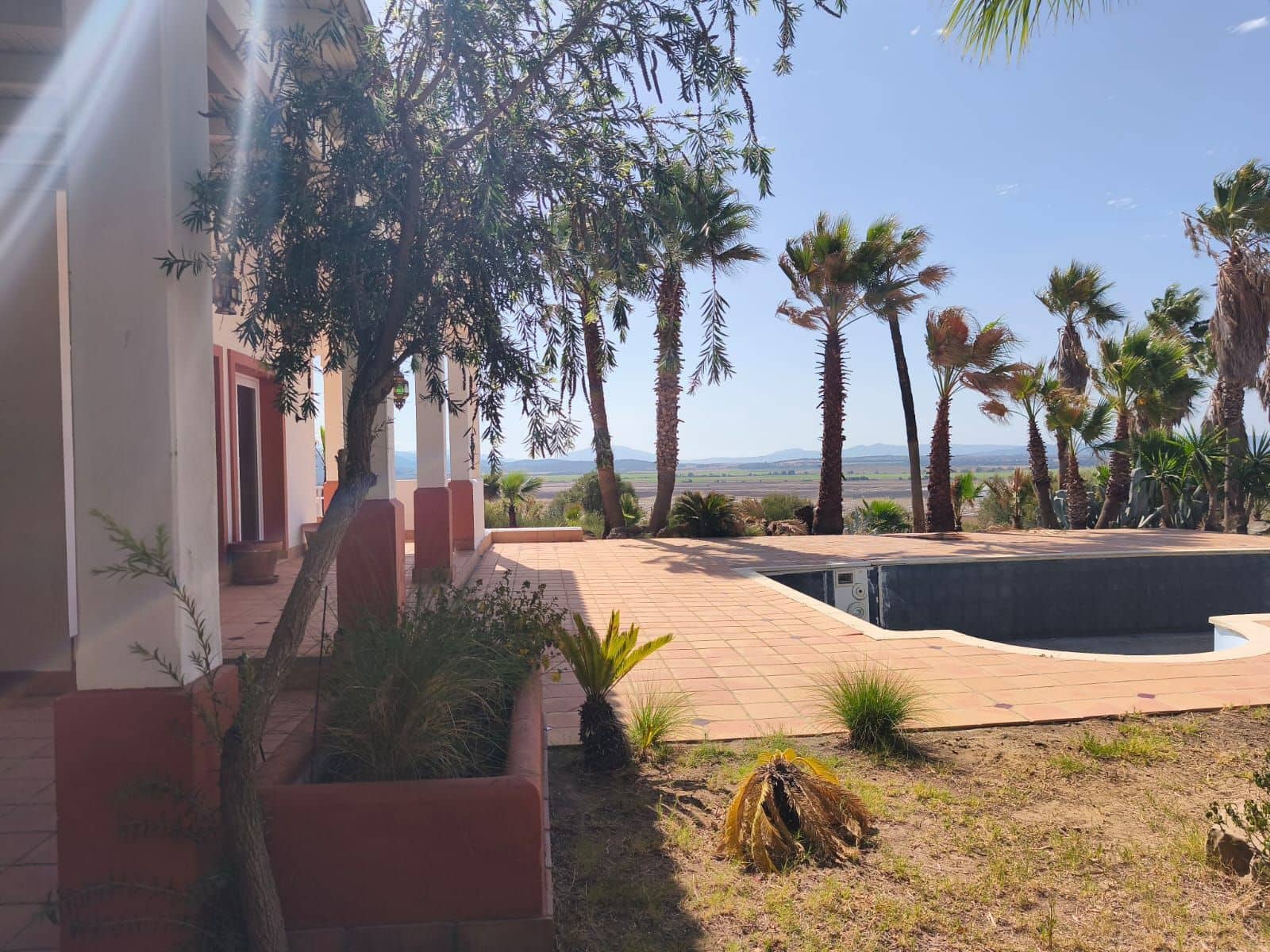 3 soveværelse Villa til salg i Benalup med swimmingpool garage - € 525.000 (Ref: 9239591)