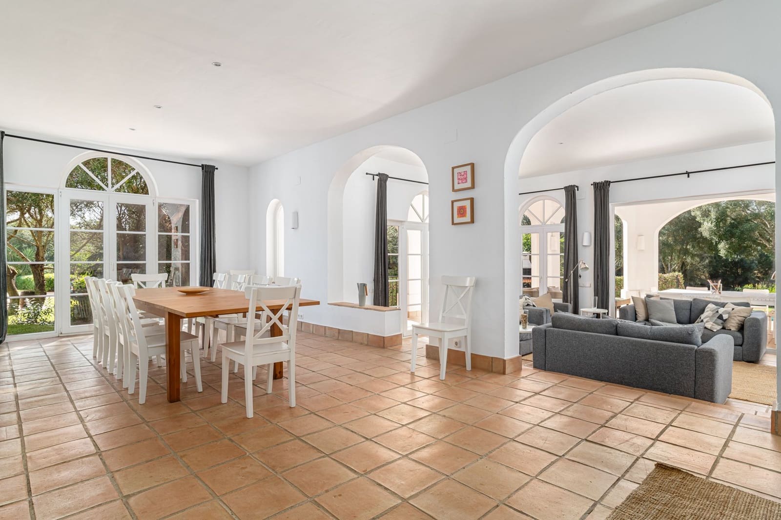 5 sypialnia Willa na sprzedaż w Benalup z basenem garażem - 875 000 € (Ref: 9400373)