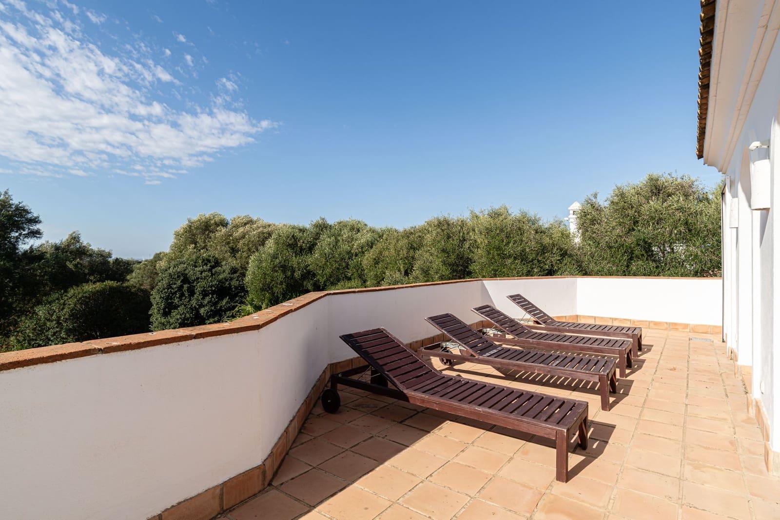 5 sypialnia Willa na sprzedaż w Benalup z basenem garażem - 875 000 € (Ref: 9400373)