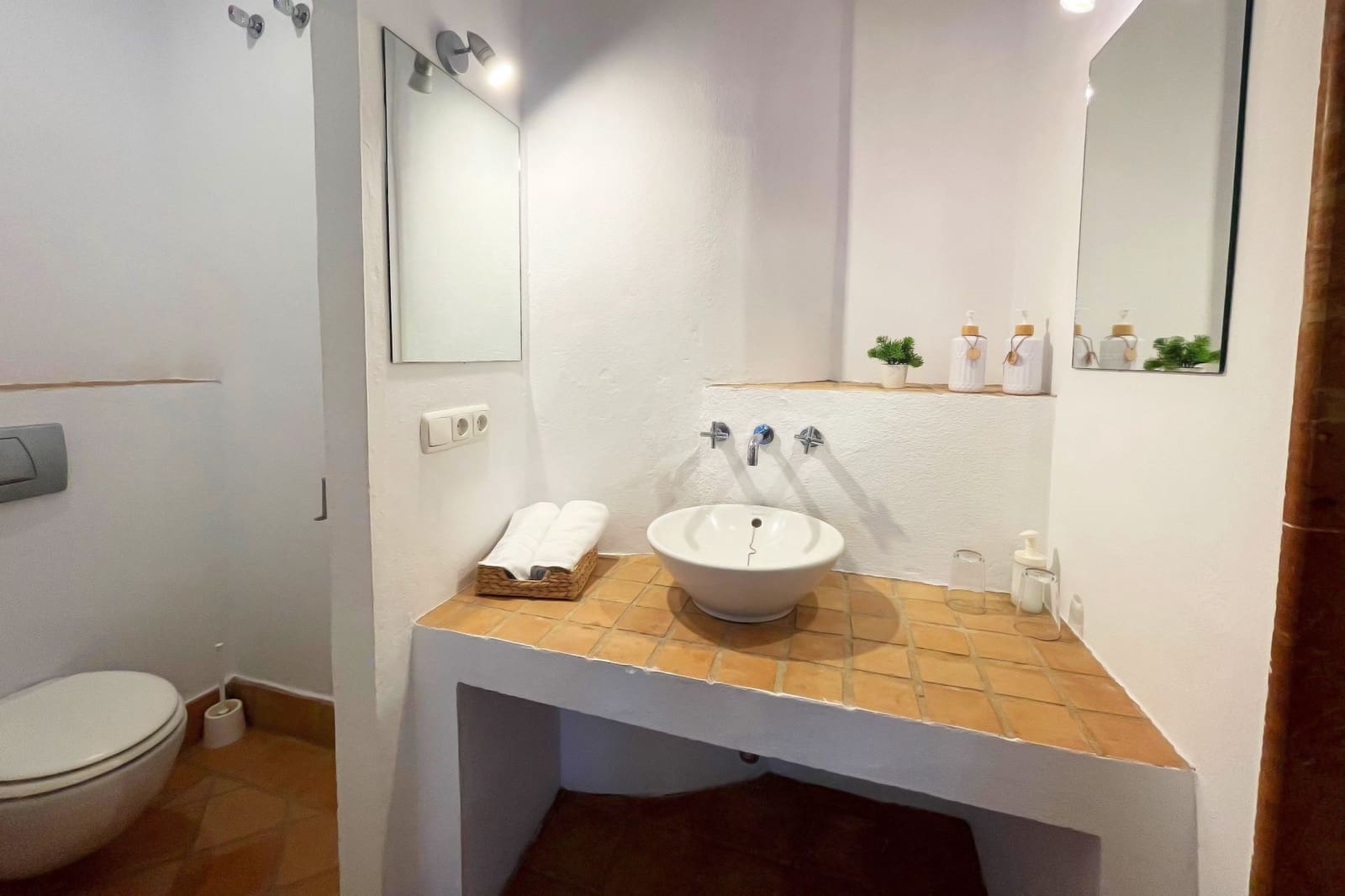 5 soveværelse Villa til salg i Benalup med swimmingpool garage - € 820.000 (Ref: 9698117)