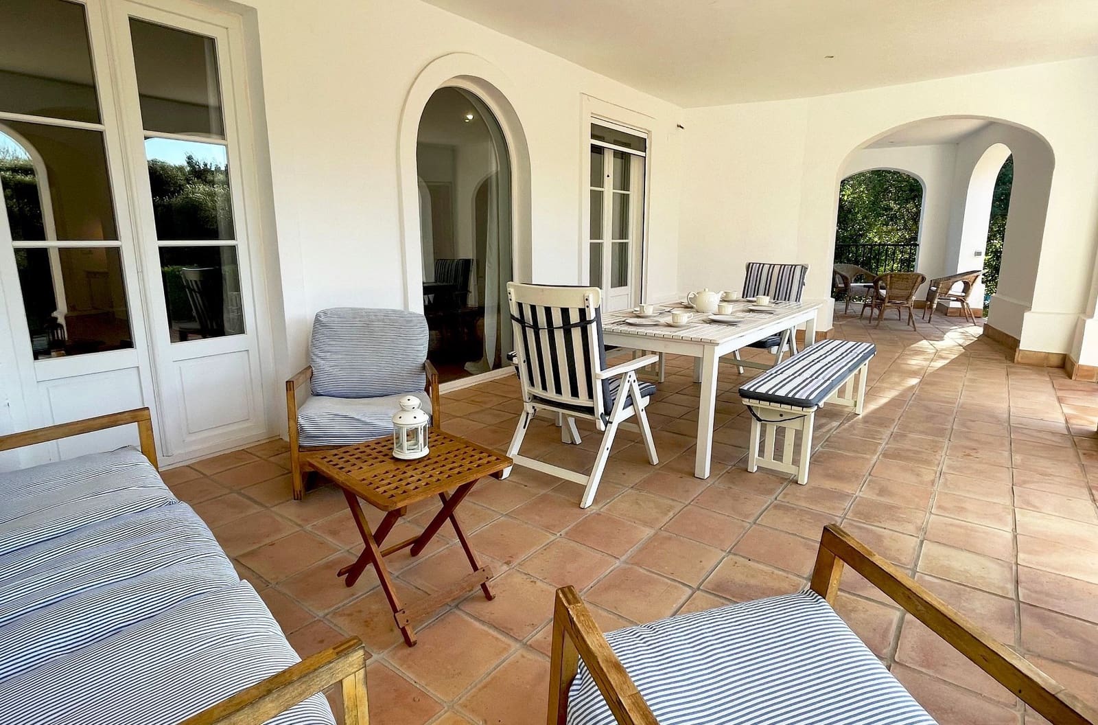 5 soveværelse Villa til salg i Benalup med swimmingpool garage - € 820.000 (Ref: 9698117)