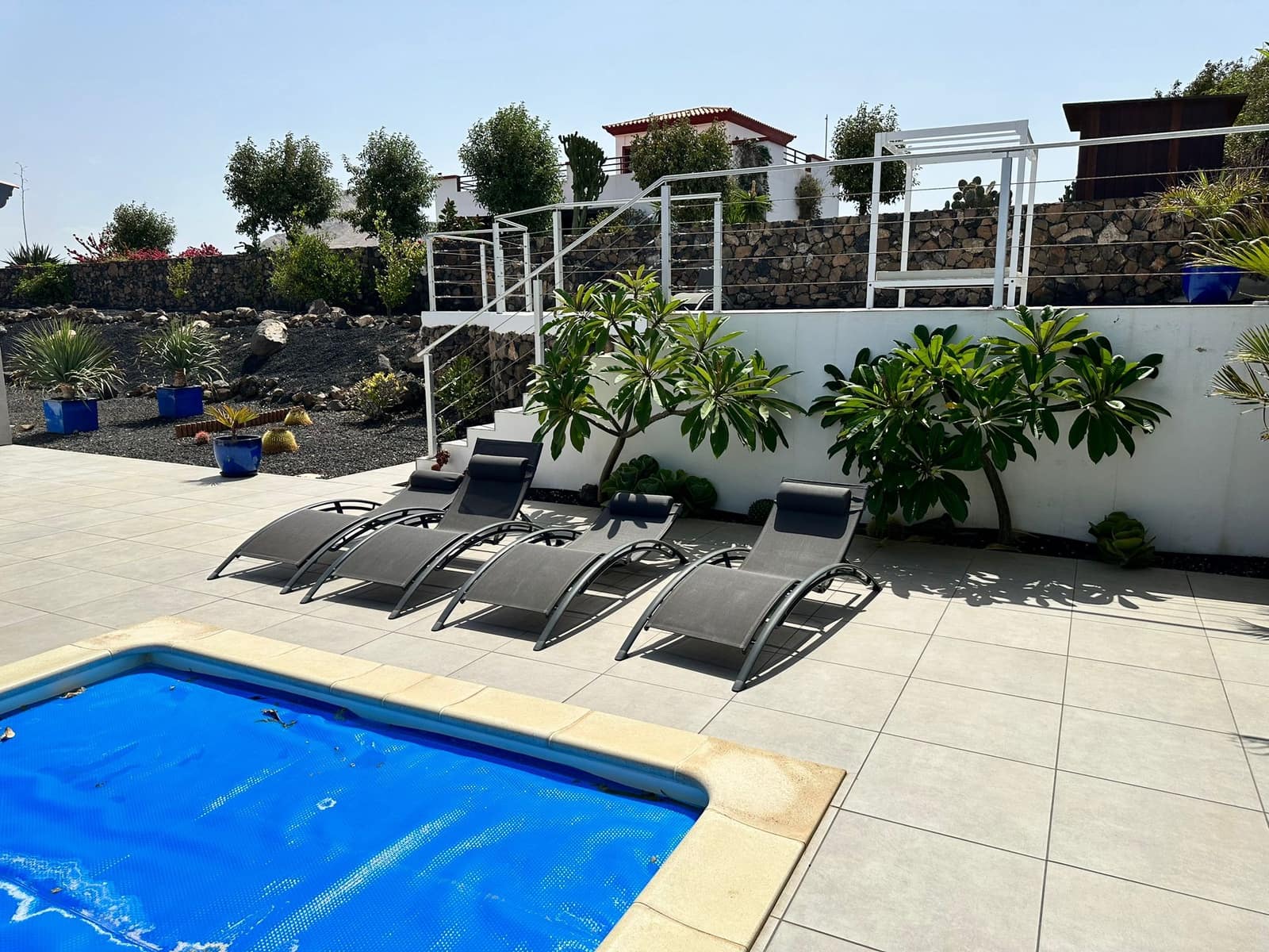 2 bedroom Villa for sale in Tindaya with pool - € 598,000 (Ref: 9816613)
