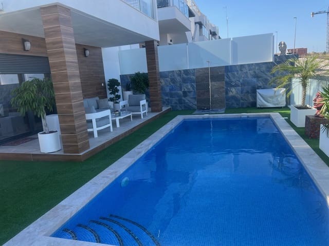 3 Zimmer Villa zu verkaufen in Vistabella, Orihuela mit Pool Garage - 489.999 € (Ref: 9733655)