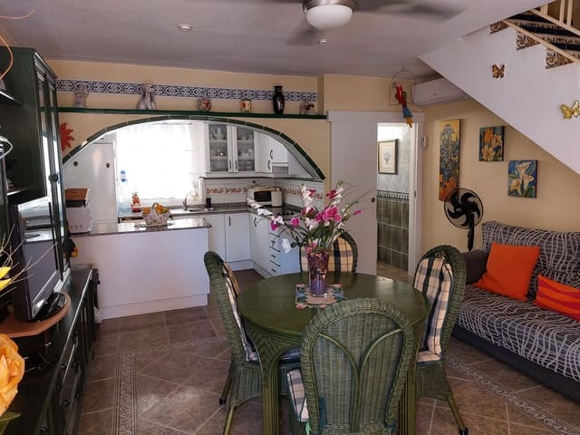 3 soverom Rekkehus til salgs i Oropesa  med garasje - € 210 000 (Ref: 9591774)