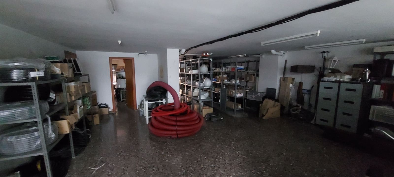 Commercial for rent in Castello de la Plana - € 750 (Ref: 9591775)