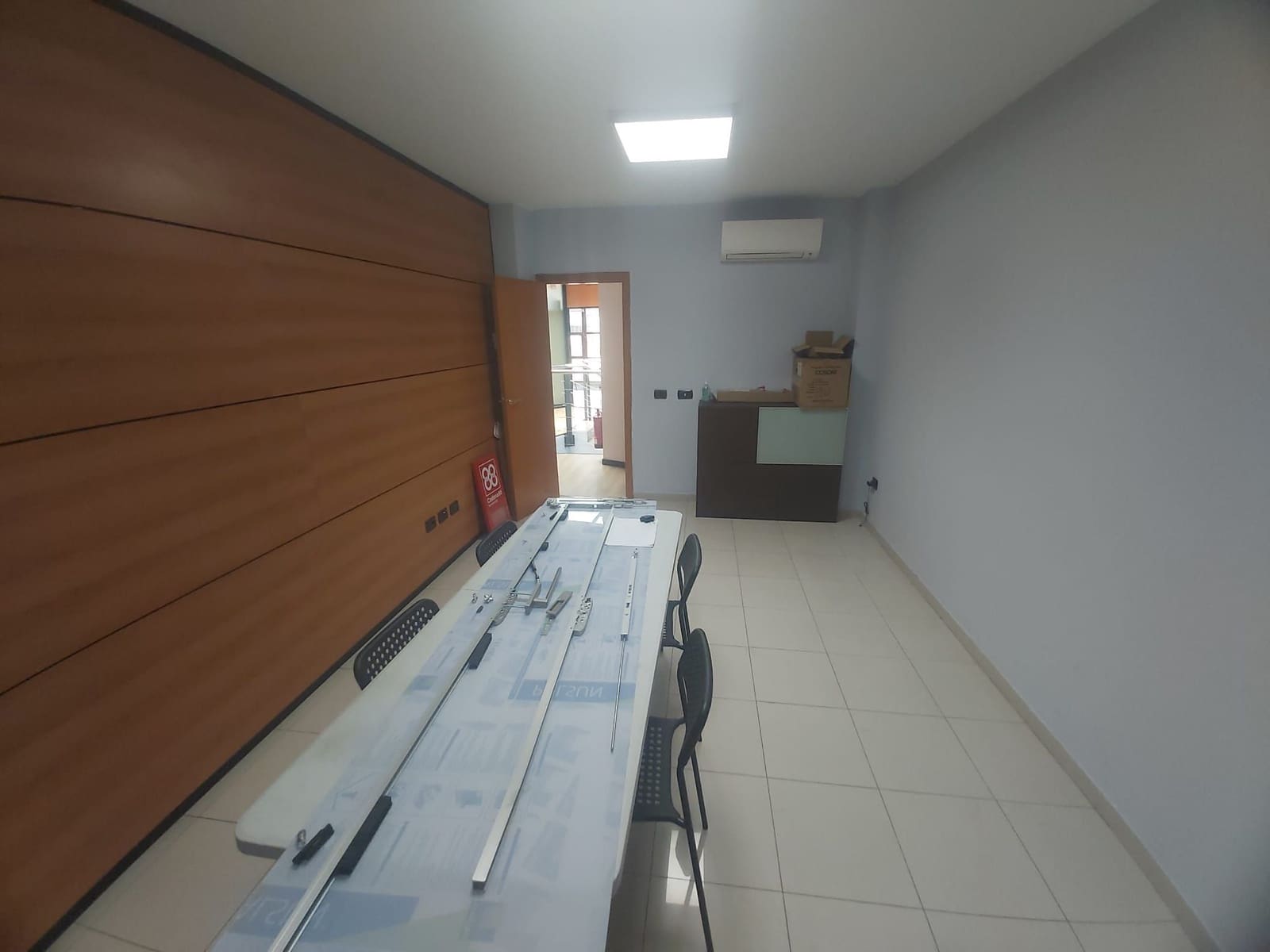 Commercial for sale in Castello de la Plana - € 580,000 (Ref: 9591776)