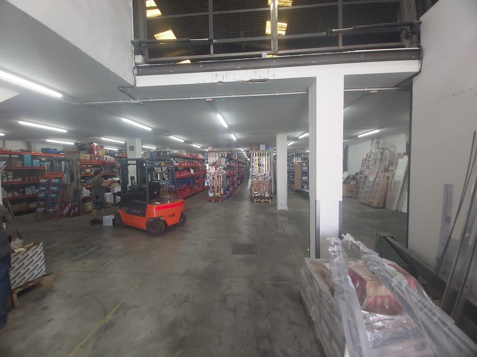 Commercial for sale in Castello de la Plana - € 580,000 (Ref: 9591776)