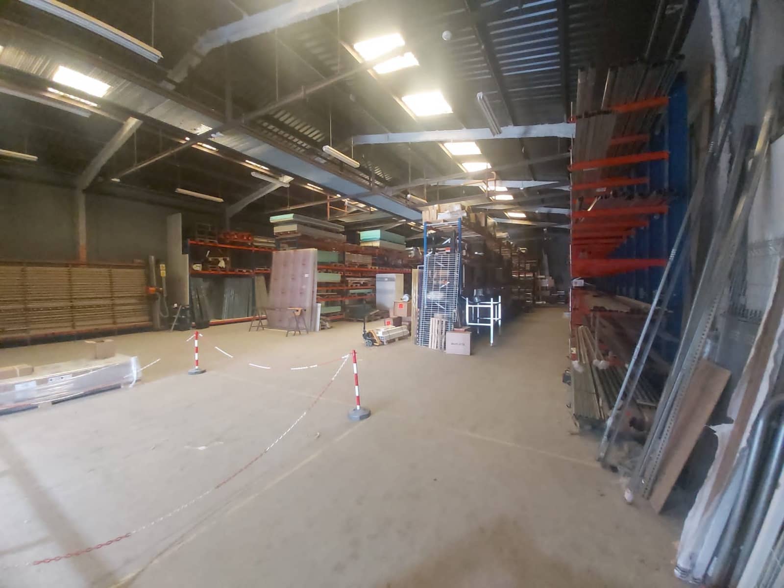 Commercial for sale in Castello de la Plana - € 580,000 (Ref: 9591776)