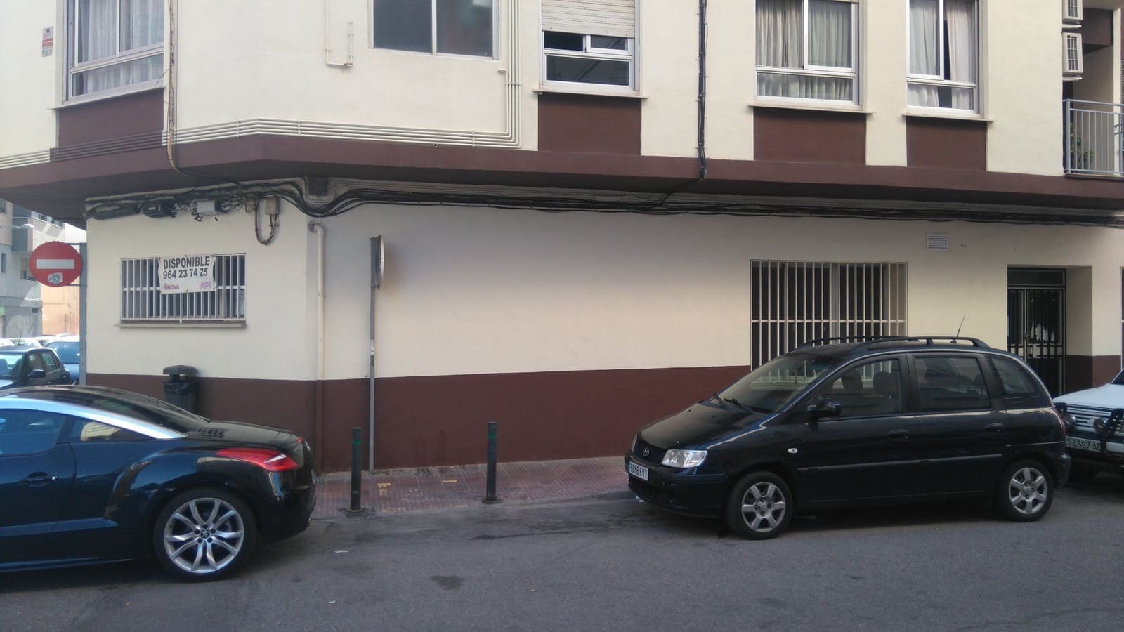Commercial for sale in Castello de la Plana - € 138,000 (Ref: 9591777)