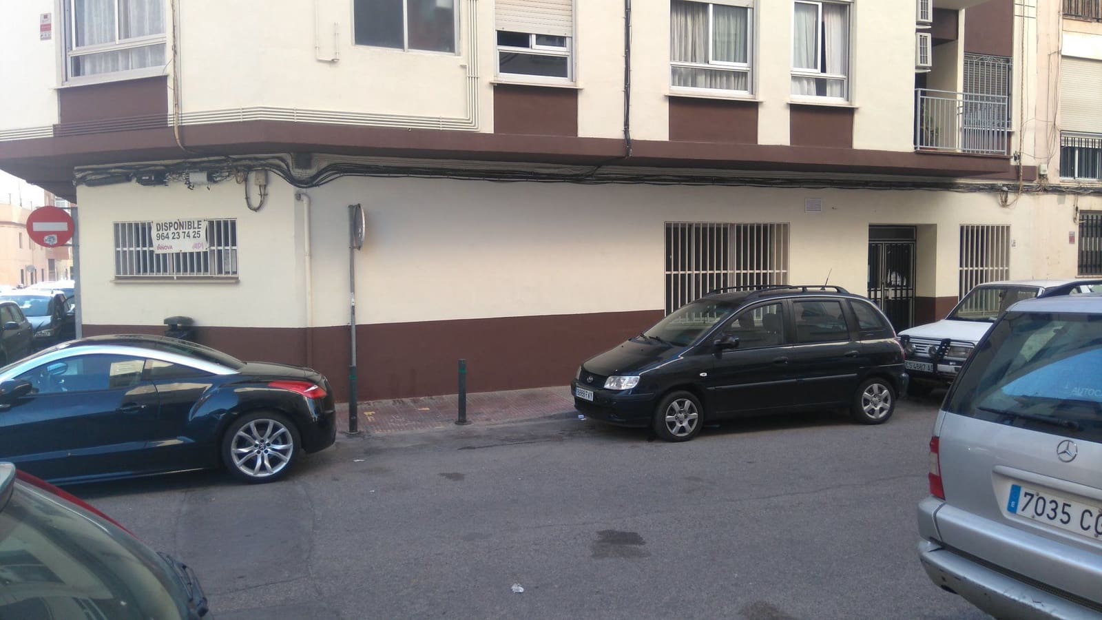 Commercial for sale in Castello de la Plana - € 138,000 (Ref: 9591777)