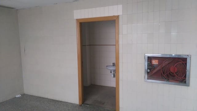 Erhverv til salg i Norte, Castelló de la Plana - € 138.000 (Ref: 9591777)